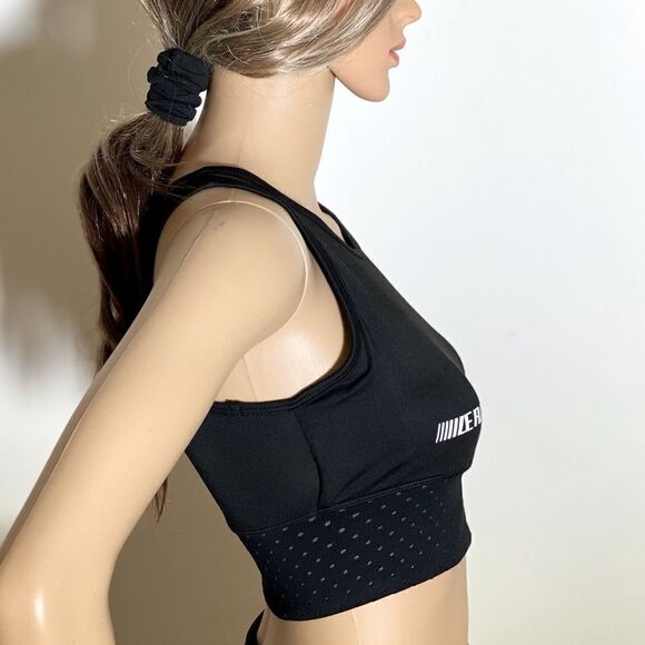 NEW Black and Gray Vented Sports Bra with Cross Back Detail Small NWOT - Picture 4 of 4